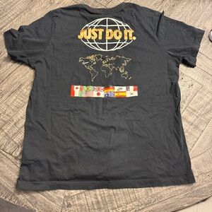 NIKE Men's Black Olympic Flag Print Back Men’s XL T-Shirts‎